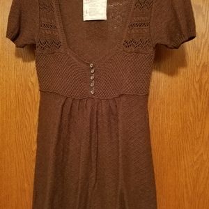 Short sleeve sweater